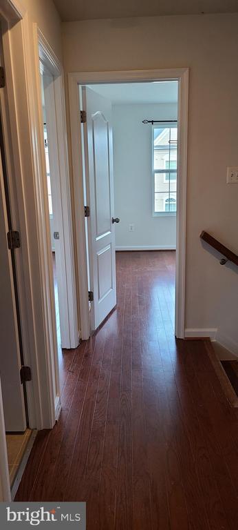 Building Photo - 7538 Stonehouse Run Dr