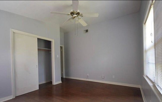 Building Photo - 4410 Kingfisher Dr
