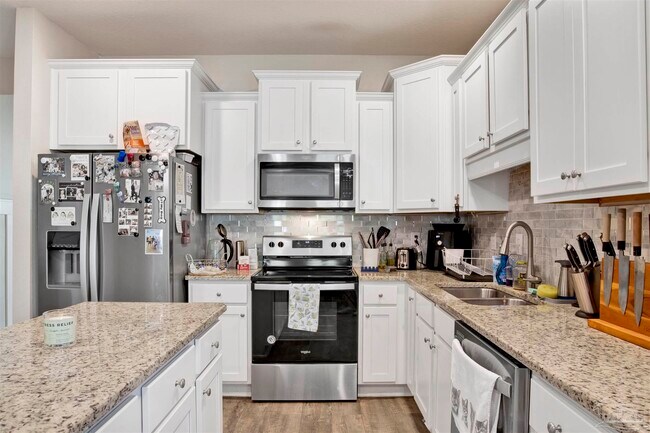 Building Photo - 5789 Conley Ct
