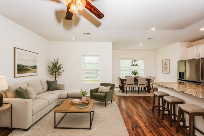 Building Photo - 5587 Timber Leaf Lp