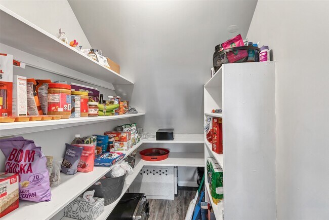 Building Photo - 19011 Sandia Pines Dr