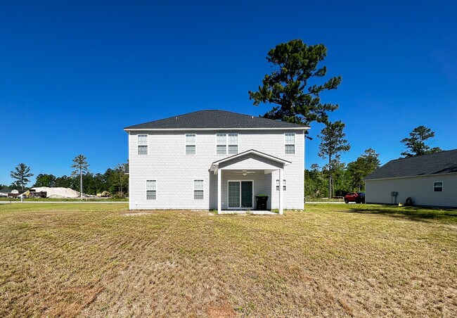 Building Photo - 172 Finch Ln