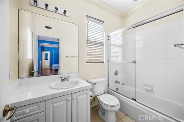 Building Photo - 996 N Antonio Cir