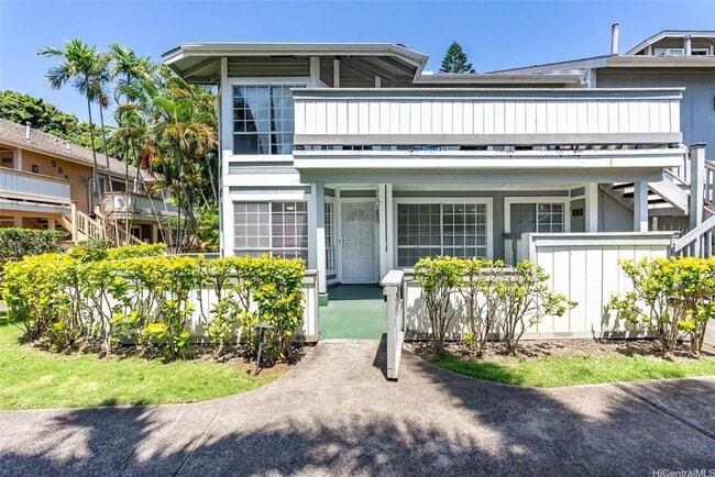 Building Photo - 605 Mananai Pl