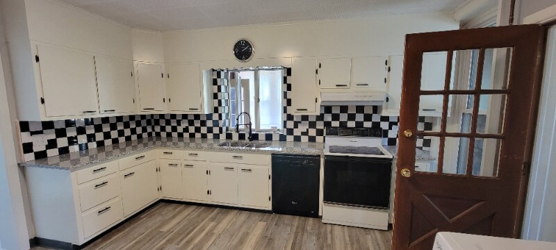 Building Photo - 2827 Horseshoe Pike