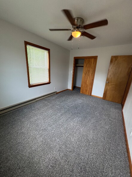 Building Photo - 1252 Gatewood Rd