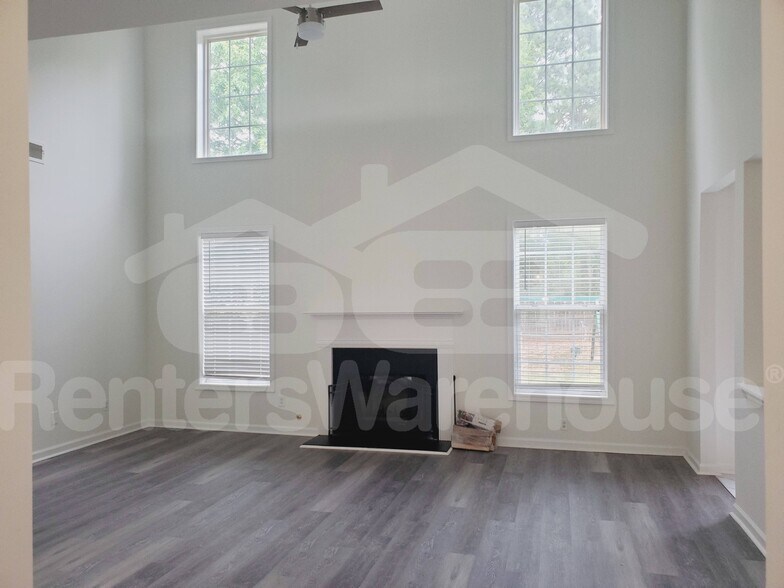 Building Photo - 6555 Brandemere Way SW