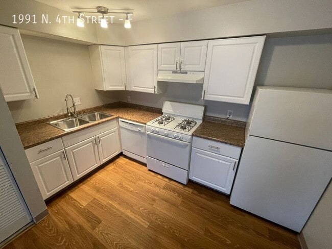 Building Photo - 1991 N 4th St