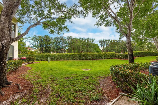 Building Photo - 12582 Shoreline Dr