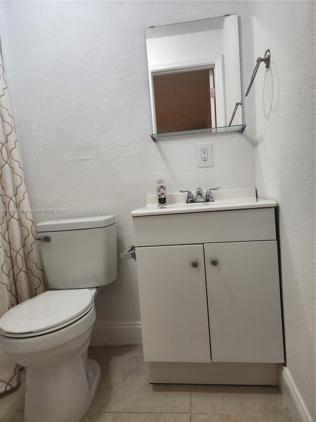 Building Photo - 108XX SW 167th St