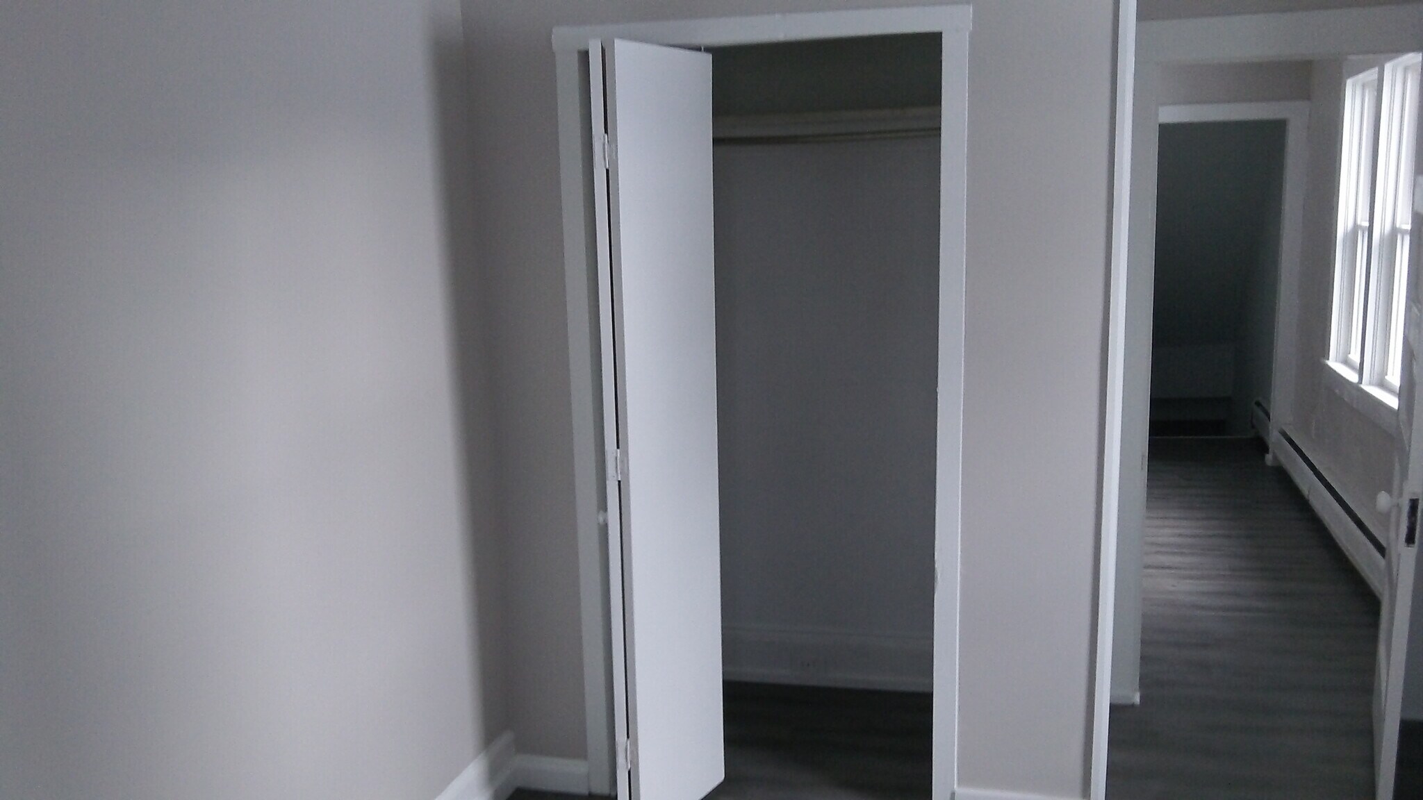 bedcloset - 215 Willow St