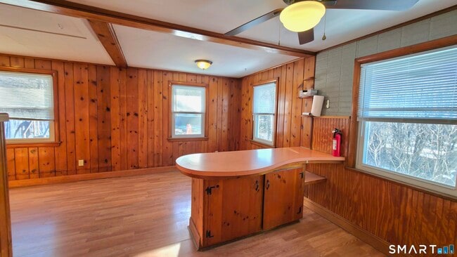 Building Photo - 32 Post St