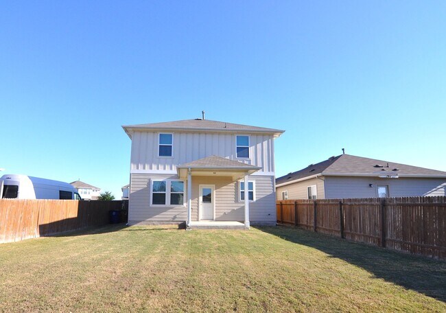 Building Photo - Amazing home ready to move in!