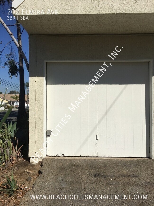 Building Photo - 202 Elmira Ave