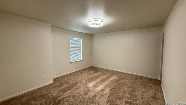 Building Photo - 3146 Gilbert Garden