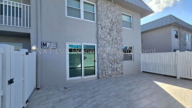 Building Photo - 6777 Winkler Rd