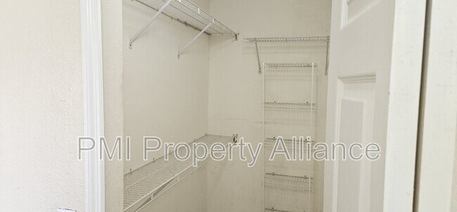 Building Photo - 8511 Spyglass Loop