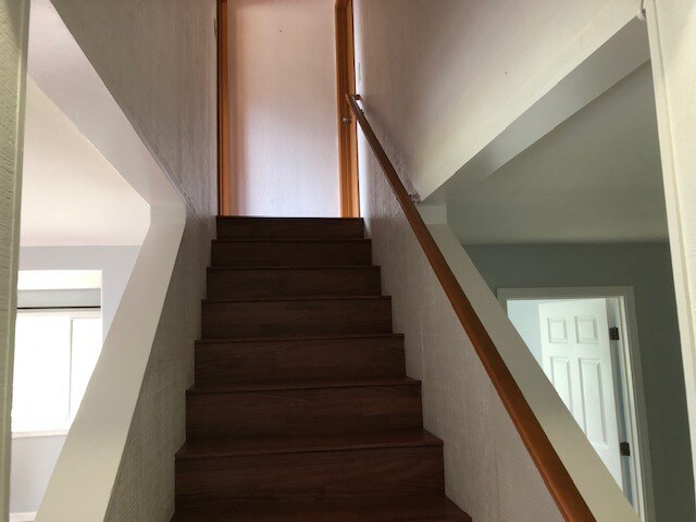 Building Photo - 3238 Kaohinani Dr