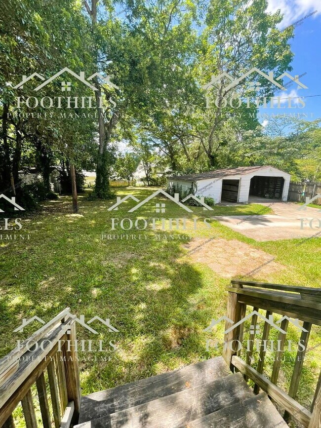 Building Photo - 108 Beulah Dr