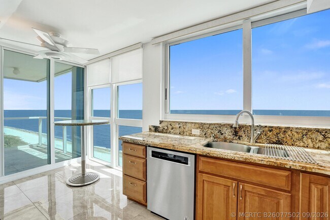 Building Photo - 1360 S Ocean Blvd