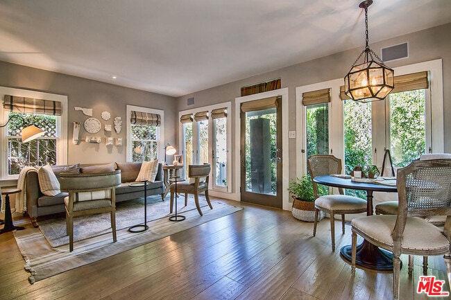 Primary Photo - 5130 Raleigh St