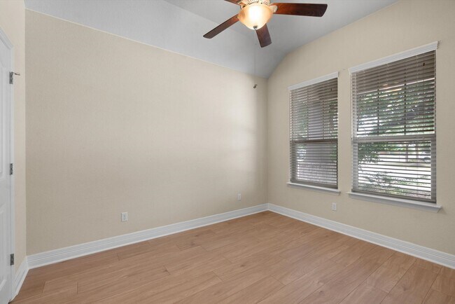Building Photo - 4-Bedroom Home in Rancho Sienna for Rent
