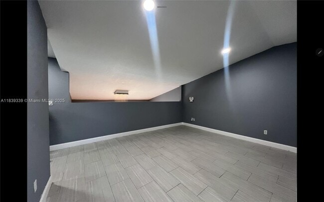 Building Photo - 650 NW 210th St