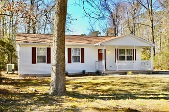 Building Photo - 18145 Piedmont Dr
