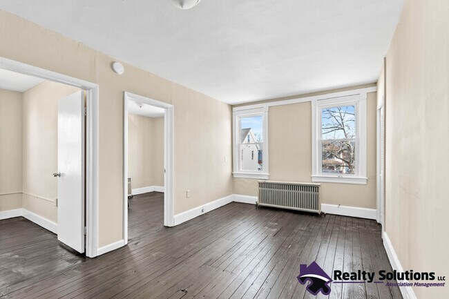 Building Photo - 417 N Delaware St