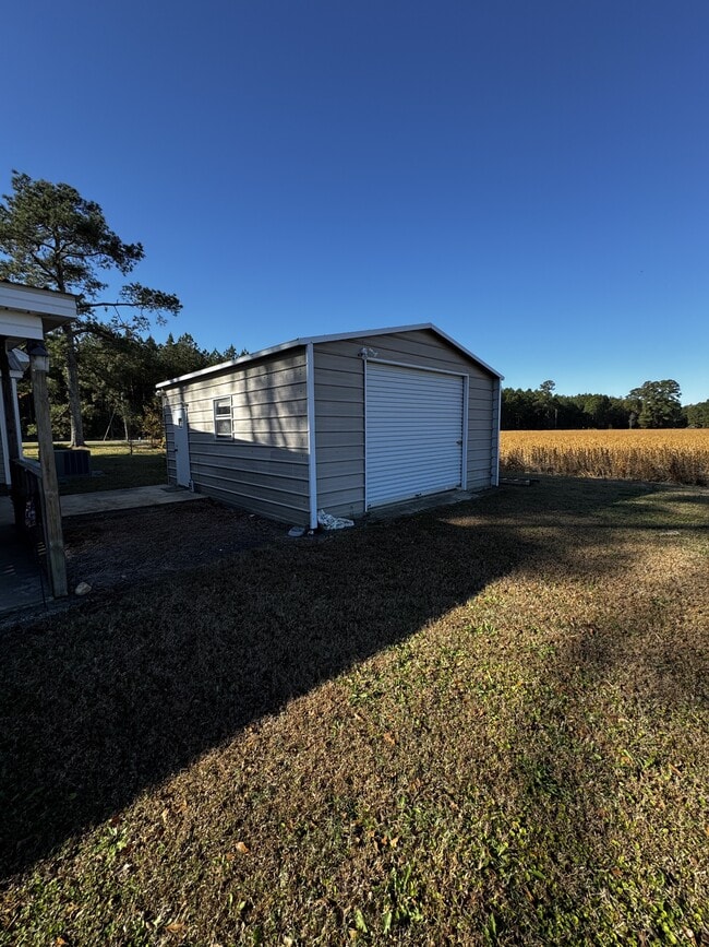 Building Photo - 2728 W Barr Rd