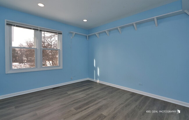 Building Photo - 467 Highland Grove Dr