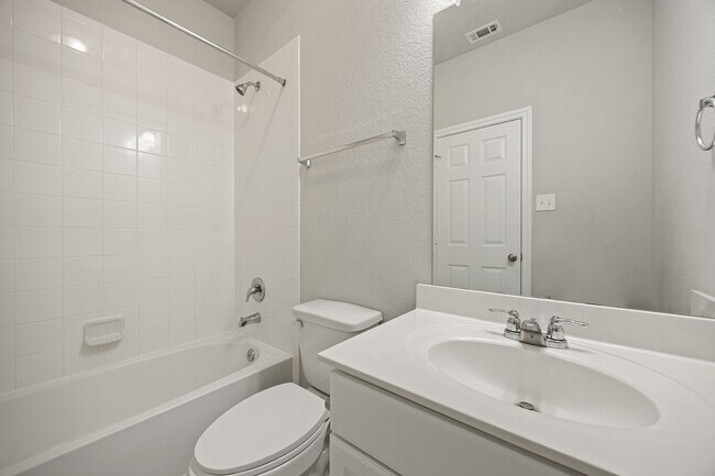Building Photo - 10046 Granite Grove Ln