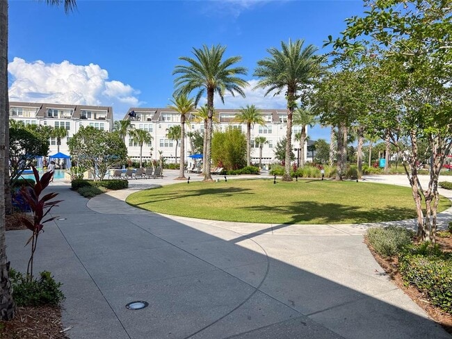 Building Photo - 13813 Benavente Ave
