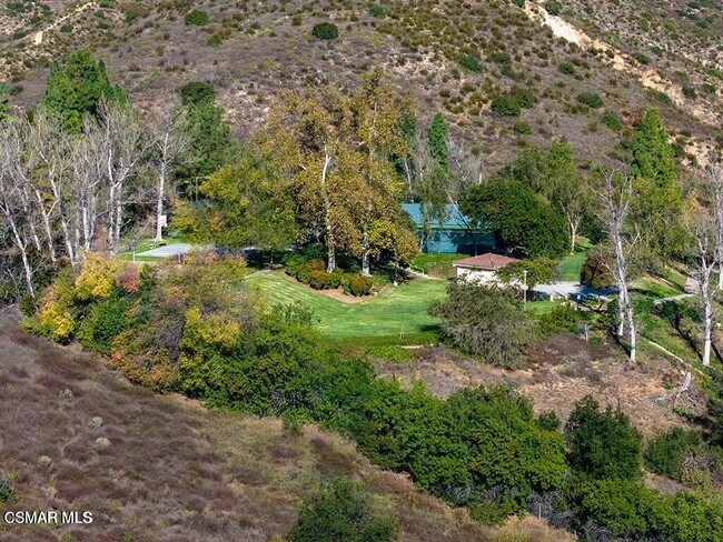 Building Photo - 684 Sutton Crest Trail