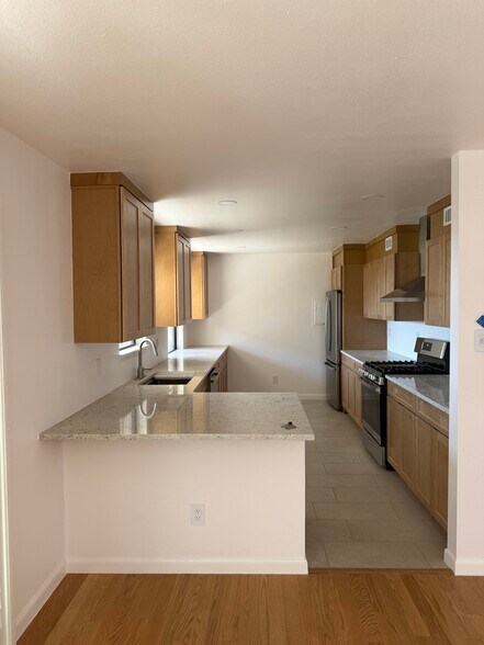 Building Photo - 4800 N Stanton St