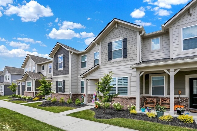 Building Photo - 1763 Trinity Ln