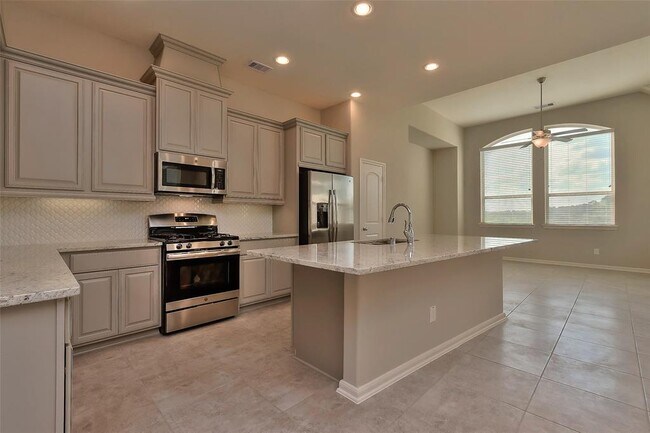 Building Photo - 163 Axlewood Ct