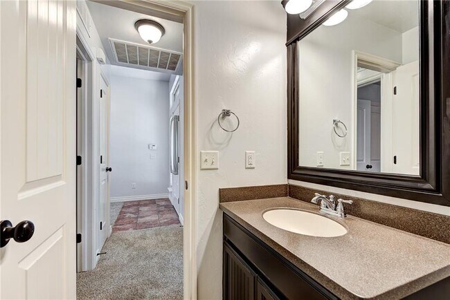 Building Photo - 2405 SW 137th St