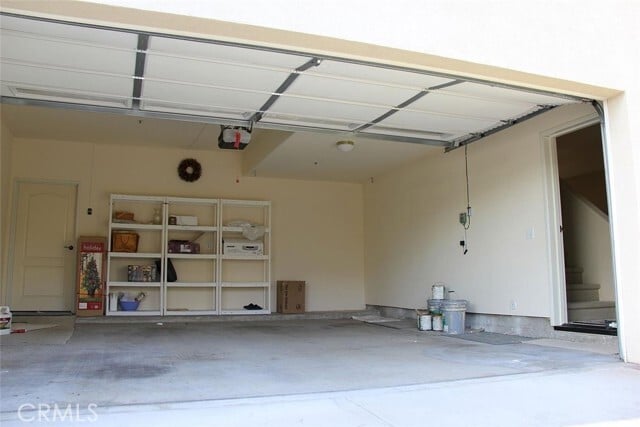 Building Photo - 1203 Huntington Dr
