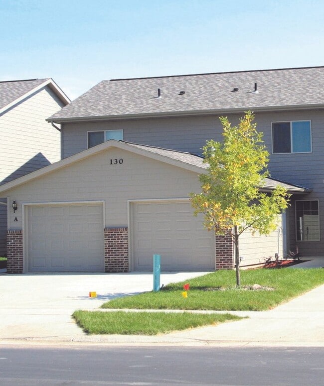 Building Photo - Shebal Townhomes in Harrisburg
