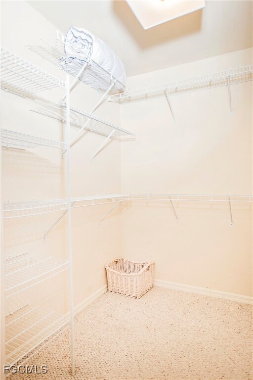 Building Photo - 22631 Island Lakes Dr