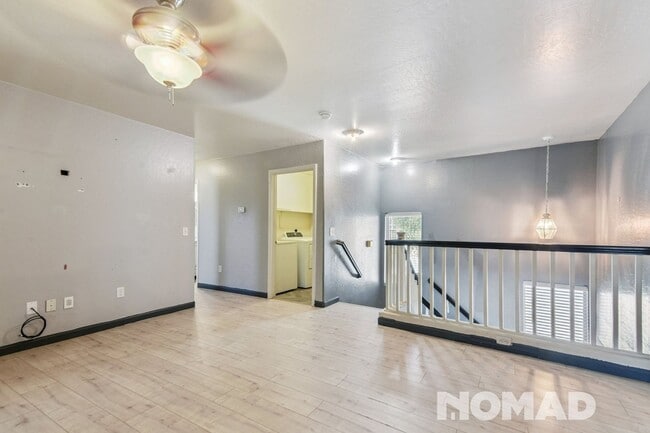 Building Photo - Spacious 4BR House in Litchfield Park