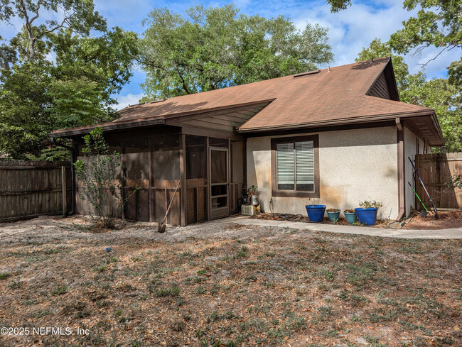 Building Photo - 2171 Derringer Cir S