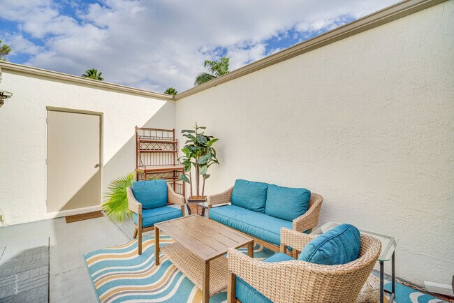 Building Photo - 301 Markley Ct
