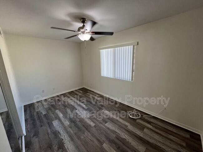 Building Photo - 422 Rosa Parks Rd