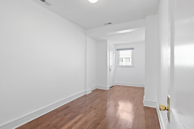 Building Photo - 4115 5th St NW