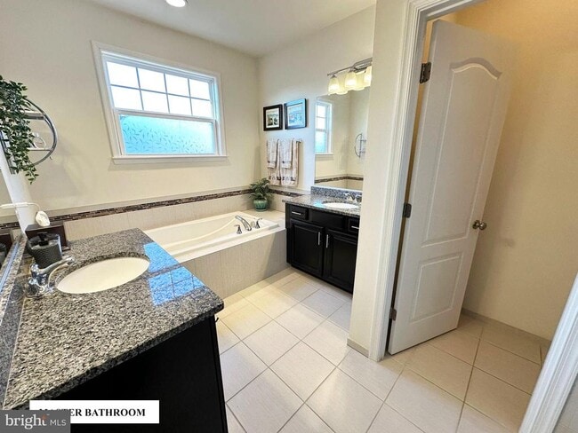 Building Photo - 23615 Rose Leigh Terrace