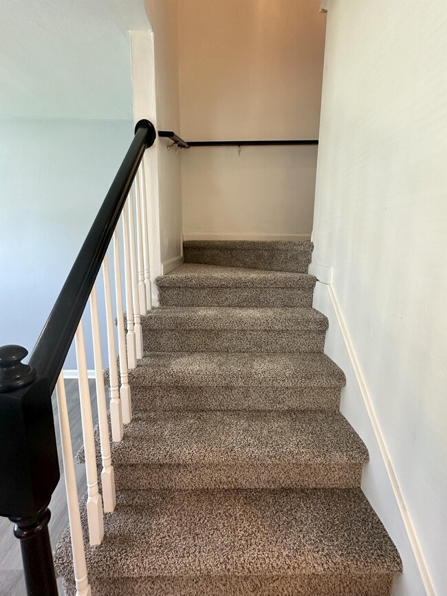 Building Photo - 234 Jonathans Way