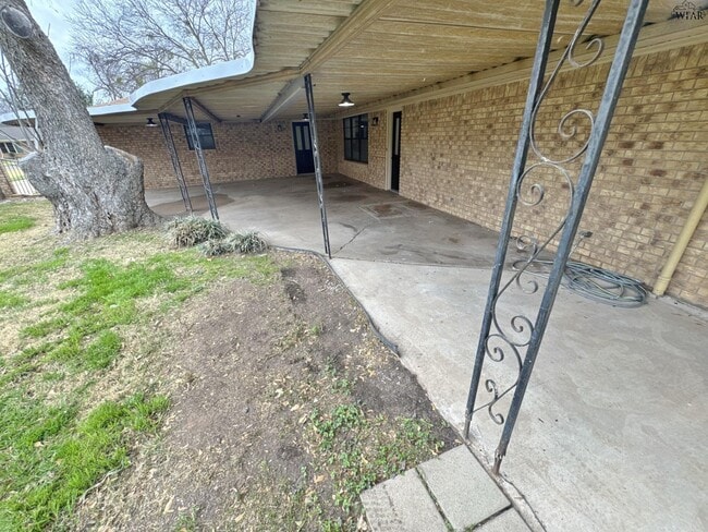 Building Photo - 4506 Nassau Dr