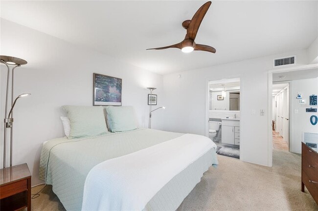 Building Photo - 6400 Flotilla Dr